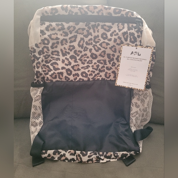 APL Backpack - Picture 3 of 5